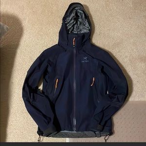 Arc’teryx Women’s Beta AR Shell